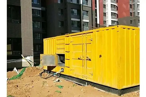 南部发电机租赁中燃油压力过低会对发动机的哪些部件造成损坏？